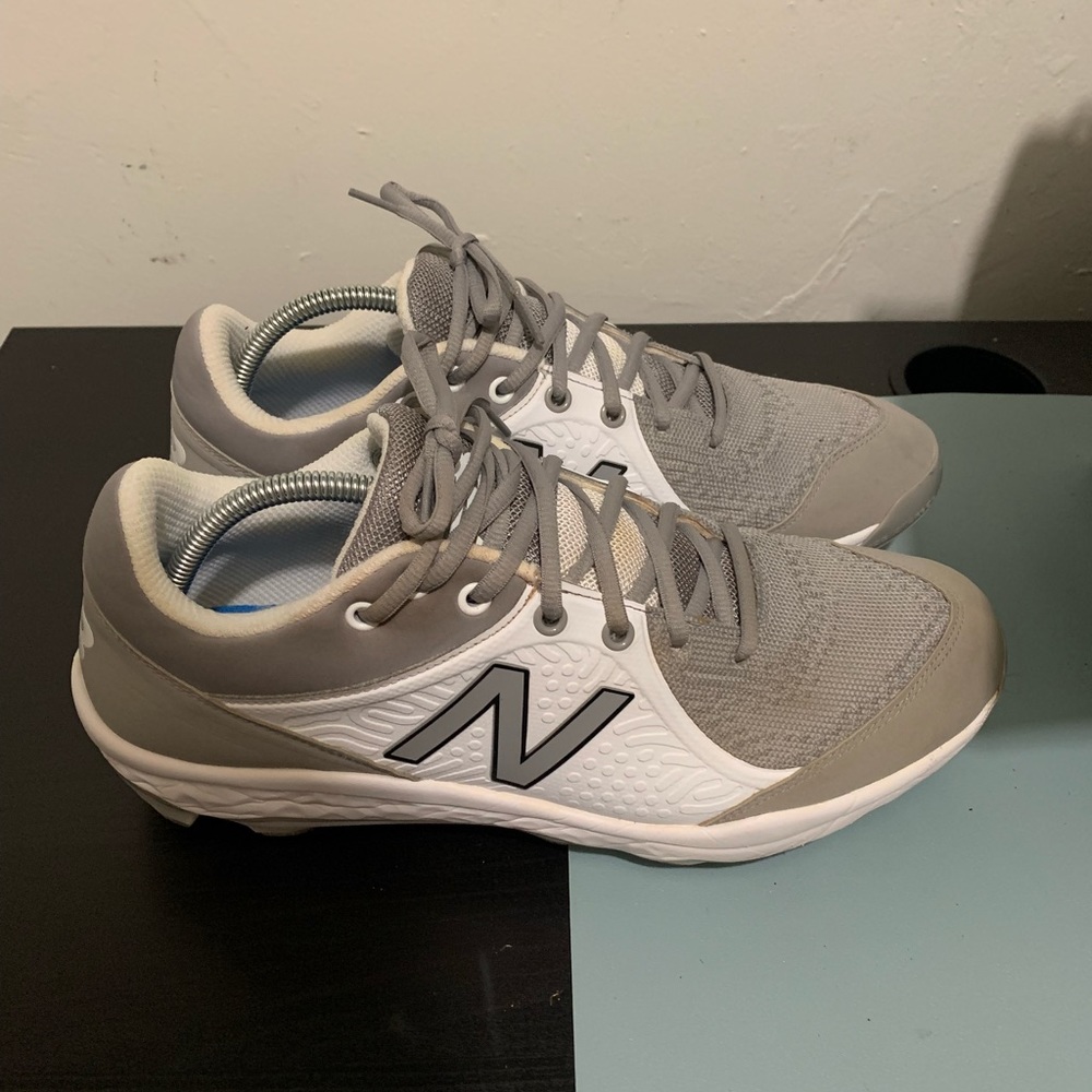 New Balance (Grey) 3000 V5 Molded Baseball Shoe